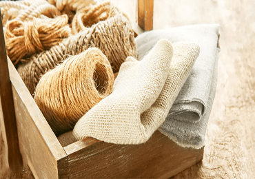 90% renewable plant fiber! The best alternative to traditional plastic packaging!